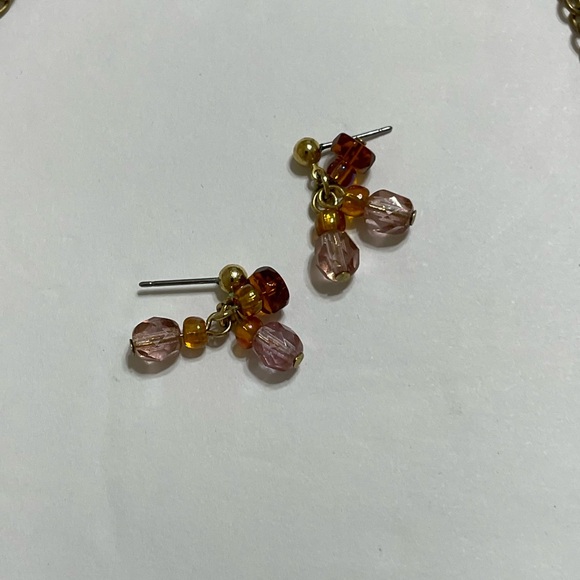 Bohemian multicolor stones and pearls on a dangle chain necklace and earrings - Picture 6 of 11